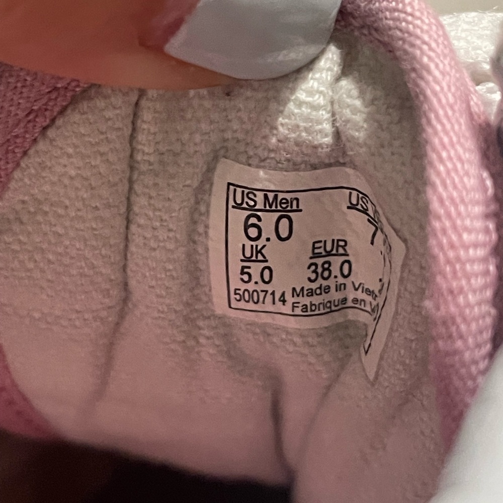 Pink Vans - Picture 2 of 6